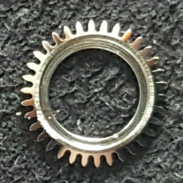 Longines Caliber 370 Part Number 420 (Crown Wheel)