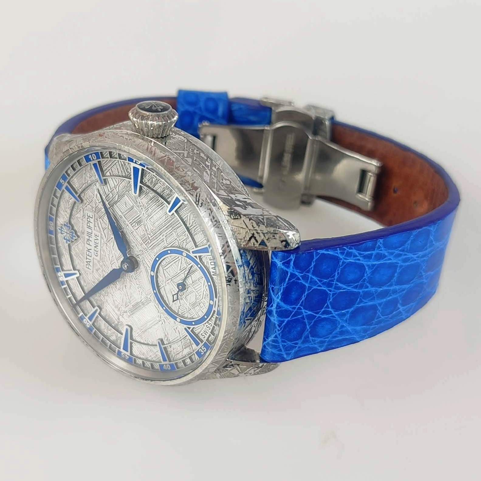 Exquisite “Muonionalusta” Meteorite-Style Engraved Watch Case – 48mm S.Steel