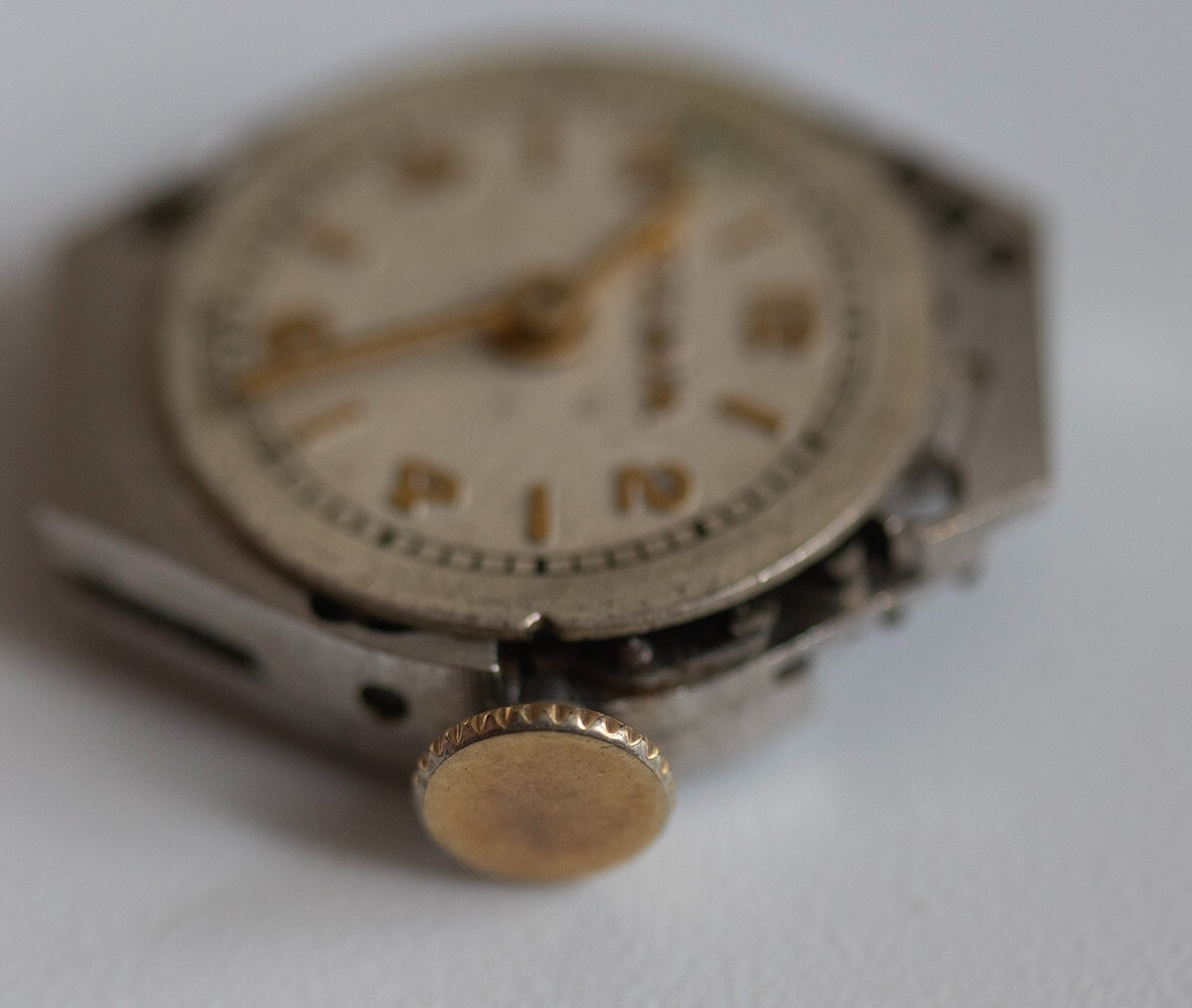 Vintage Bulova 6AM 17 Jewels Ladies Watch Swiss movement Parts or Repair