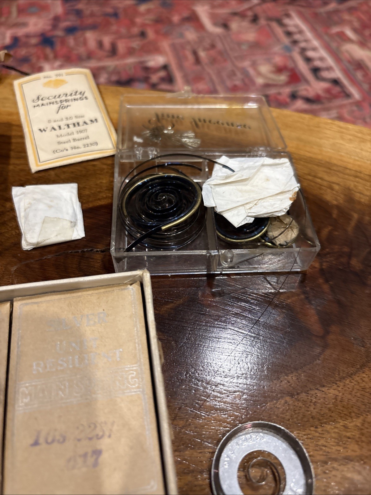 Huge Collection Elgin Waltham Hamilton Bulova Antique Watch Mainsprings Part Lot