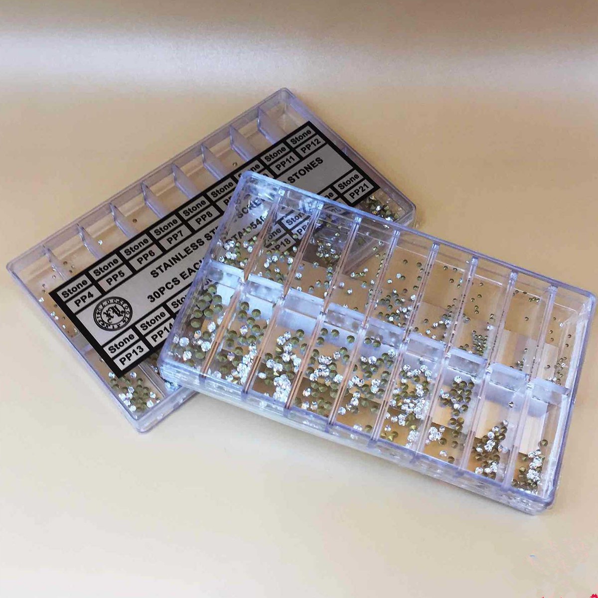 540Pcs Watch Rhinestone Replacement Acrylic 18 Sizes Watch Repair Tools
