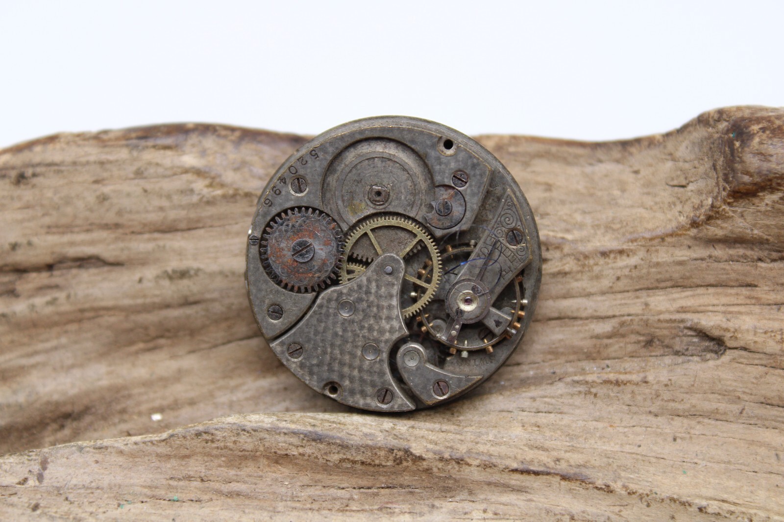 EDWIN PAPE DAVENPORT IOWA 520496 MEN’S POCKET WATCH MOVEMENT 29.3mm (DF)