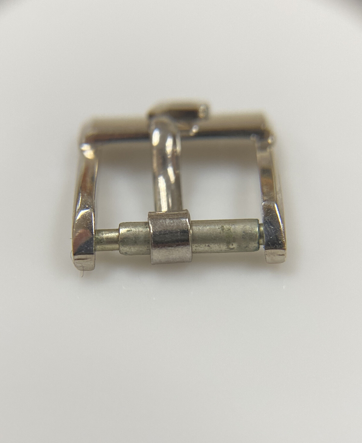 Original Vintage Piaget White Gold “750” 10mm Ladies Leather Band Buckle