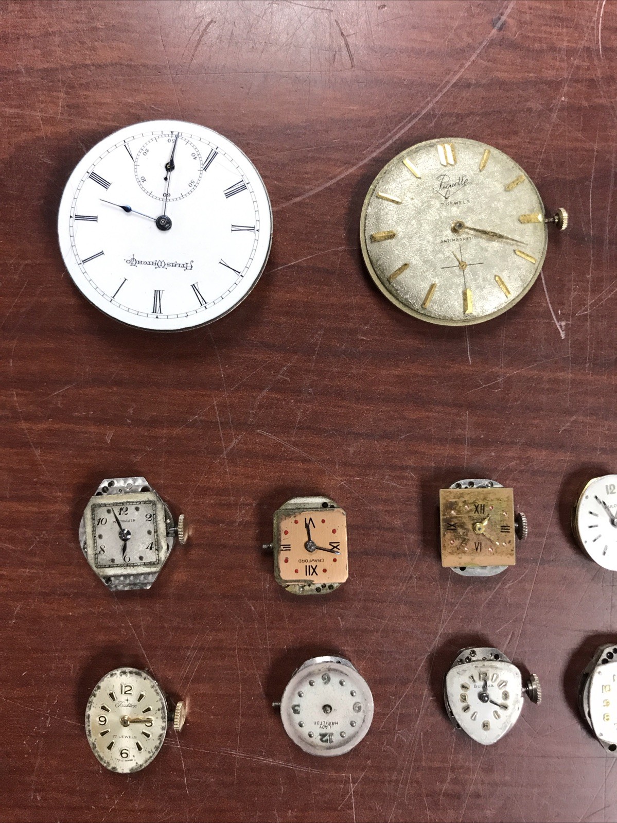 “LOT OF 15 VINTAGE WATCH MECHANISMS, FOR PARTS”