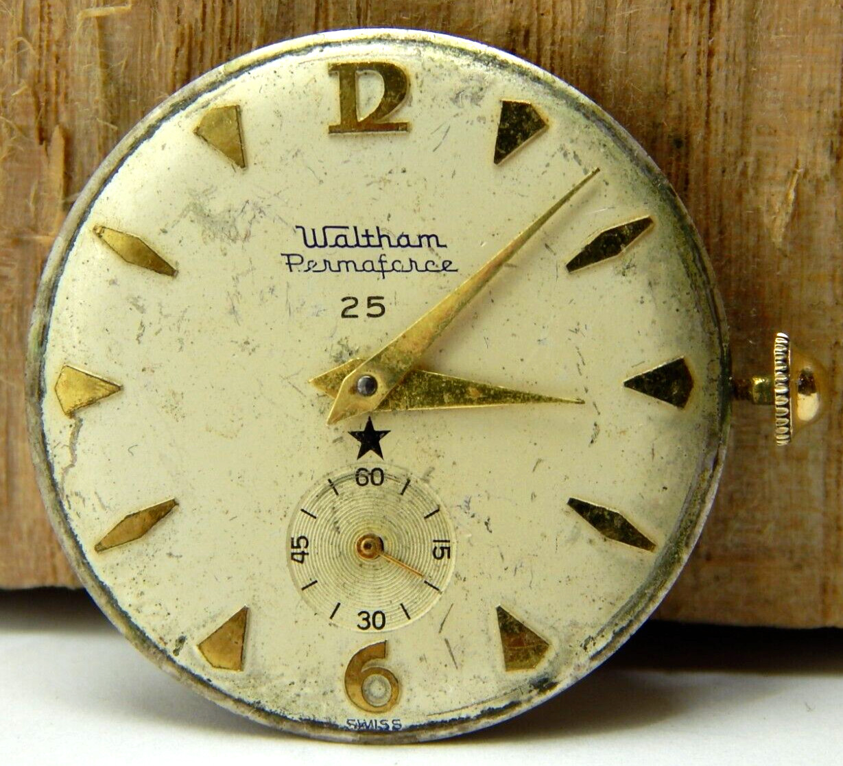 Vintage Waltham Premier 25 jewel men’s wrist watch movement with hands and crown