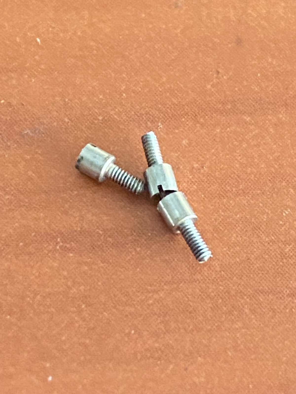 VINTAGE DIAL FOOT SCREWS – SET OF 3 FOR 16 SIZE HAMILTON 992B