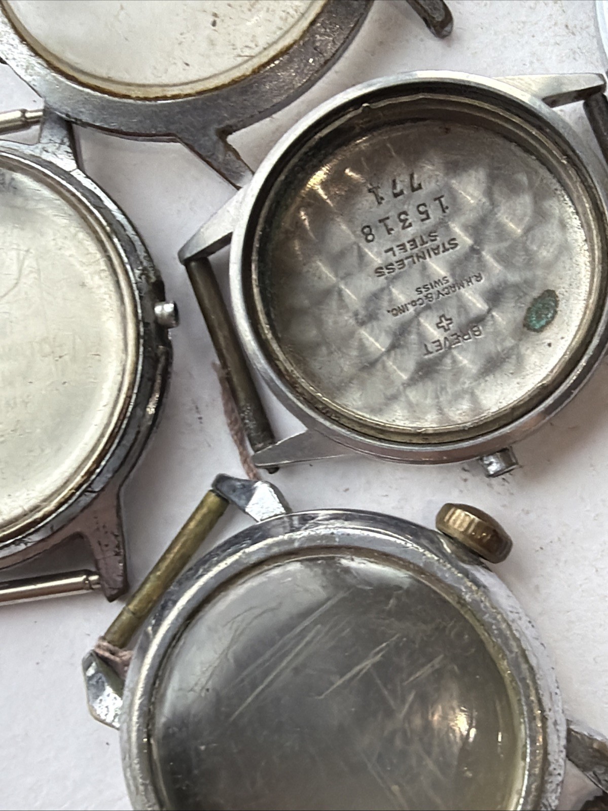 AS85 VTG Lot Of 6 Cases 5 Branded All Mens 29-34mm 1 Missing back Sold As Is**