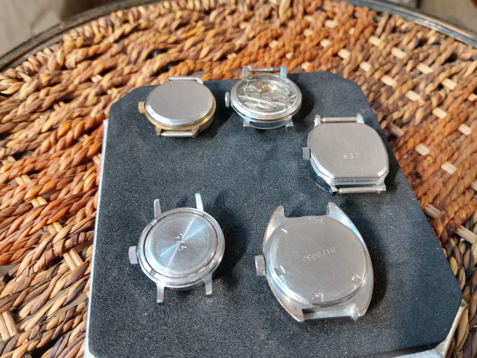 Lot of 5 WOMEN WATCHES Luch,zarja,slava Vintage/For Parts/Pepair.