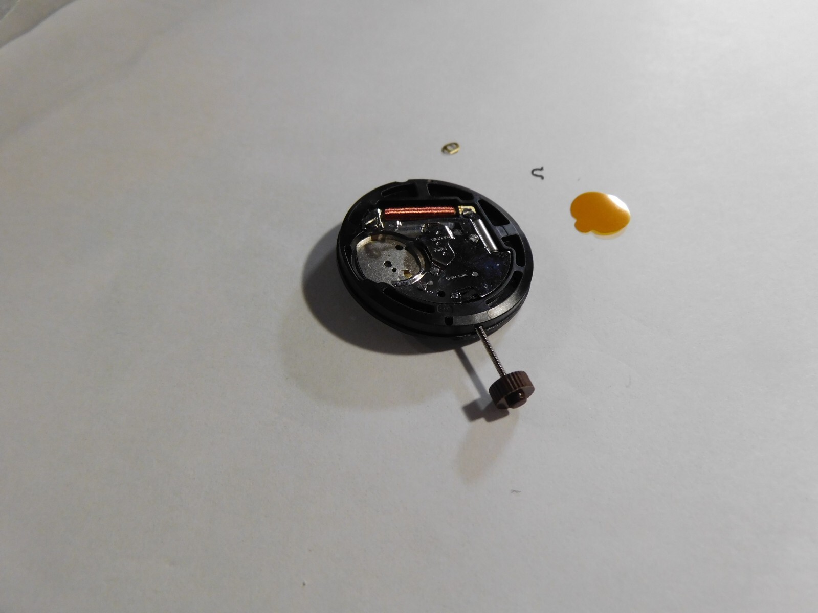 RONDA 517 MOVEMENT QUARTZ DAY & DATE FOR PARTS or REPAIR. 1 JEWEL. USED