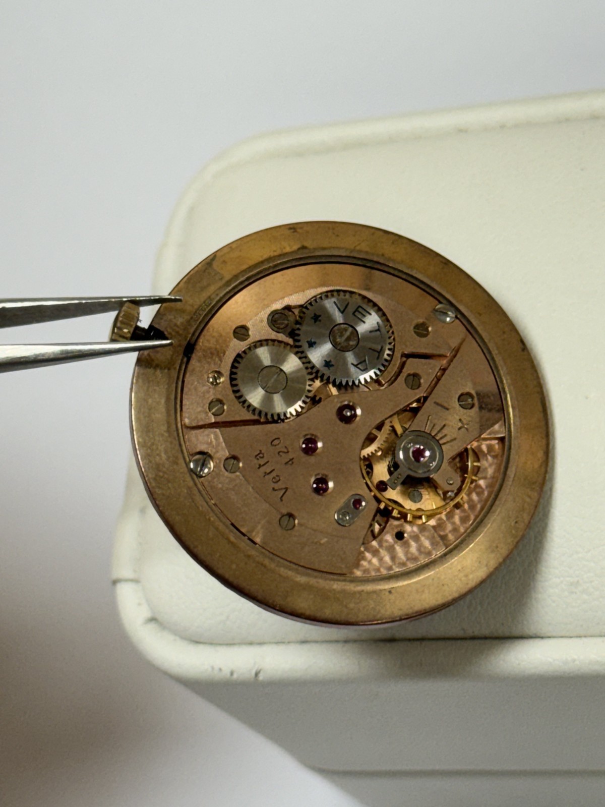 Vetta Movement & Dial Manual Cal.420 Swiss Made Running