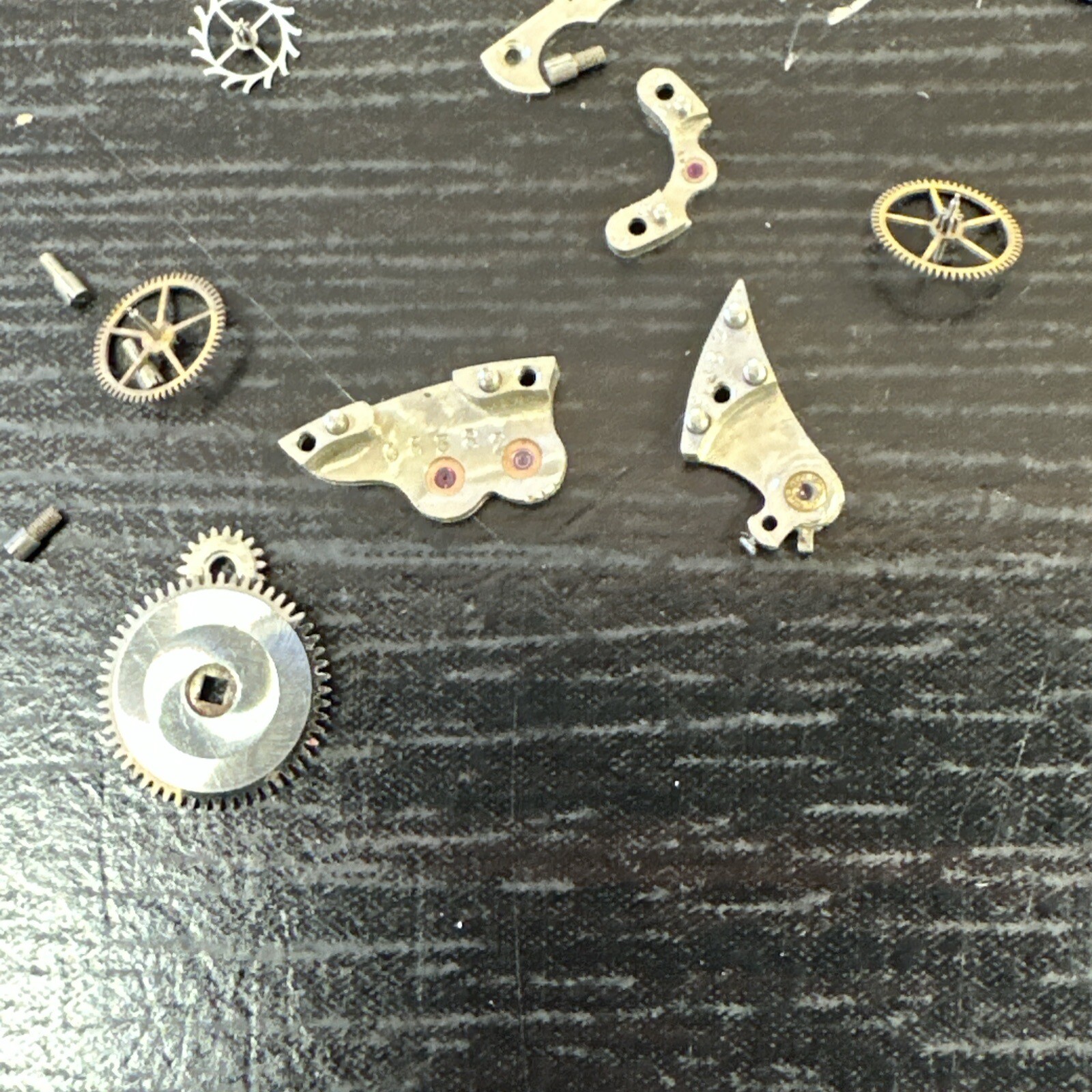 ANTIQUE LADIES ART DECO 989 HAMILTON WATCH MOVEMENT 17J For Parts And Repairs