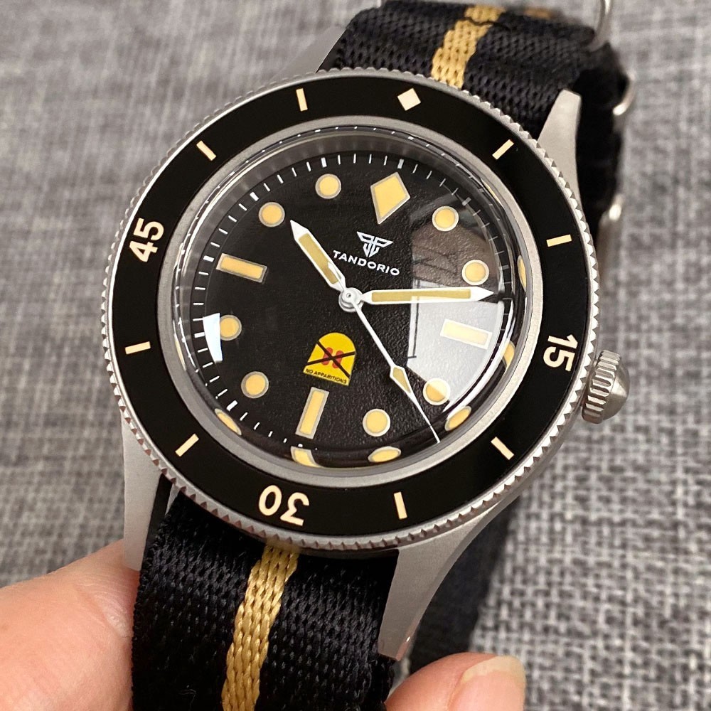 Tandorio New NH35A Automatic Men Watch Luminousn Sapphire Glass 200m Waterproof