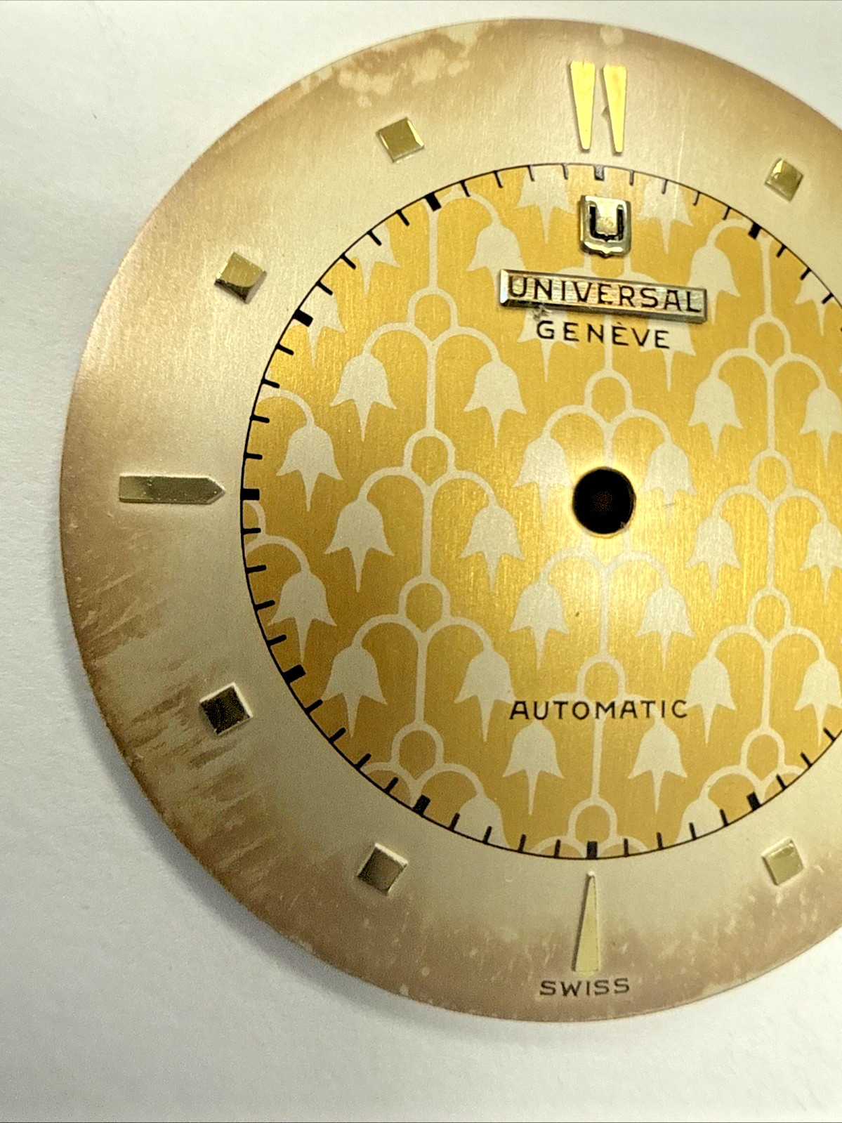 Universal Geneve Ref 10216 & 20209 Rare Fleur-de-lis Design Unusual Vintage Dial