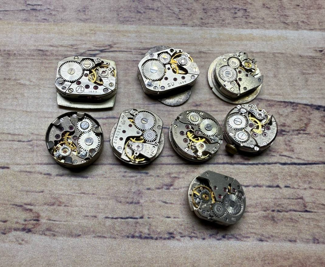 Dial with watch mechanism 31 pcs, beam and seagull USSR non-working.