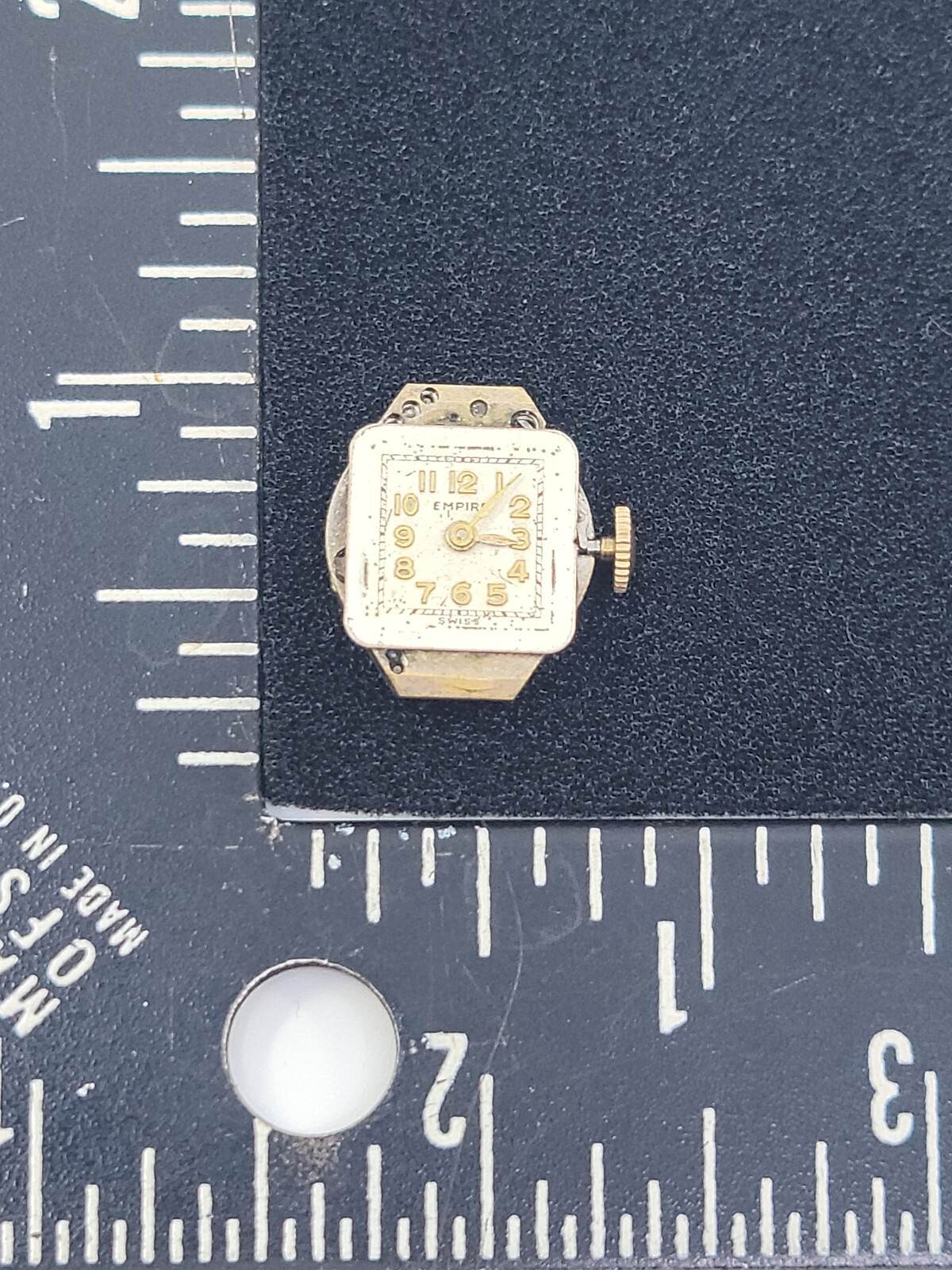 Vintage Empire Watch Co. 7 Jewel Watch Movement C11 Working Condition
