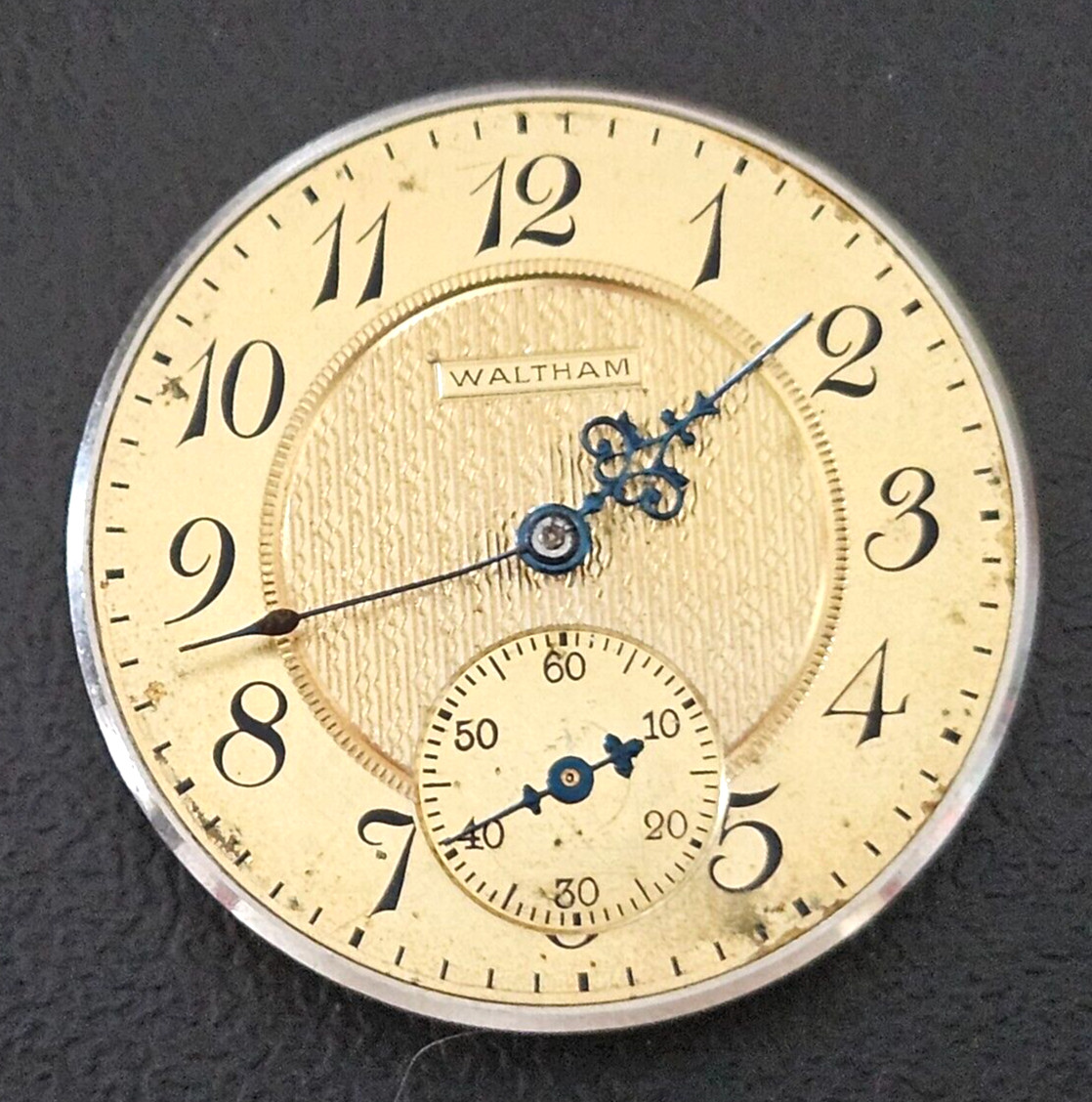 WALTHAM 115 0s 29.5mm 15J Watch Movement (REMOVED FROM GOLD CASE) LOT.325