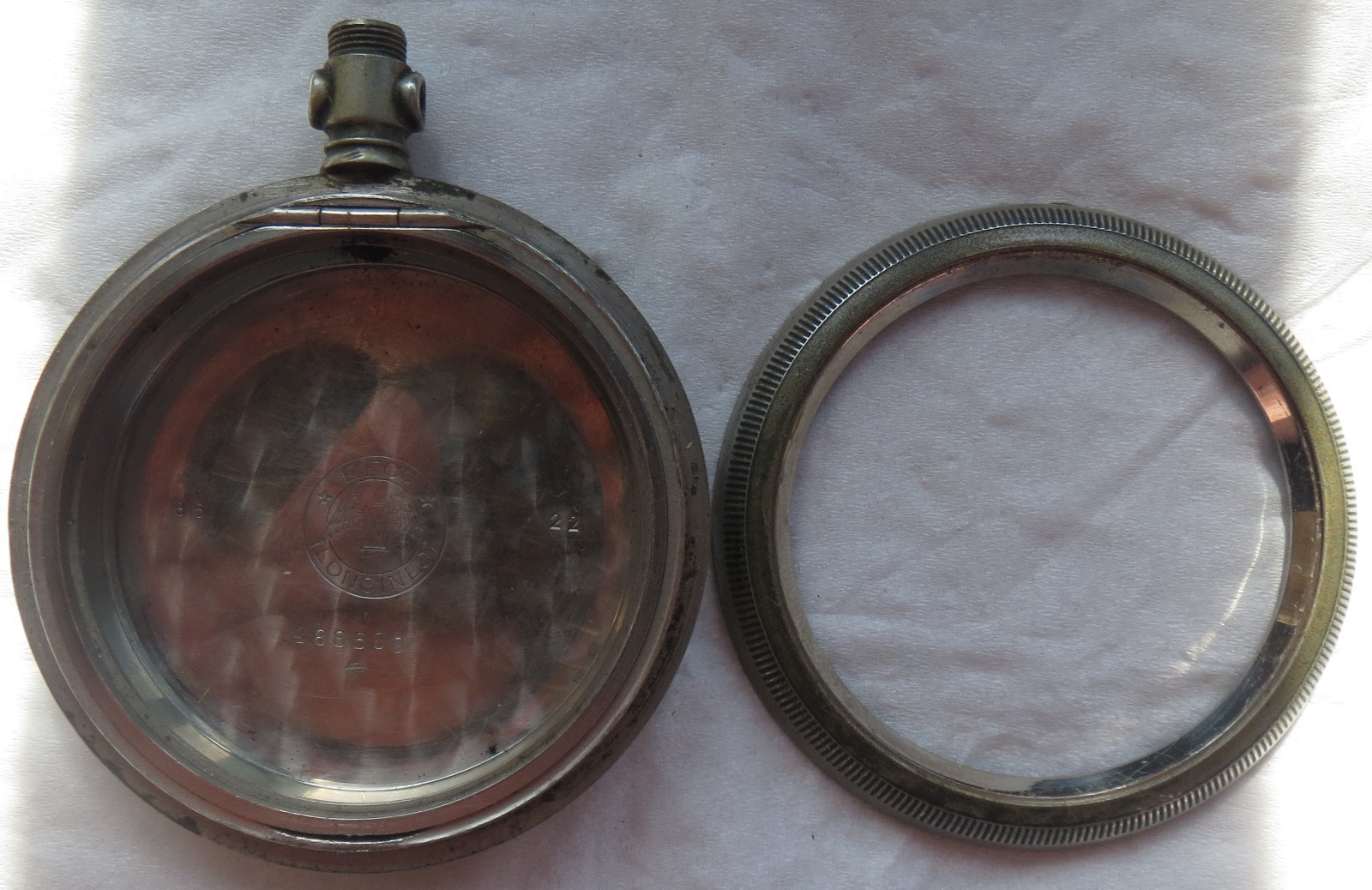 Longines pocket watch open face nickel chromiun case 52,5 mm. in diameter