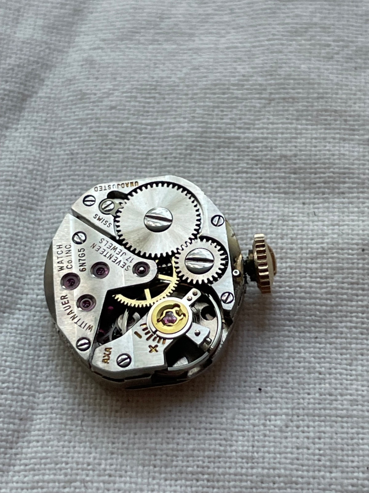Wittnauer 6N7G5 – movement for ladies watch RUNS, lot2507