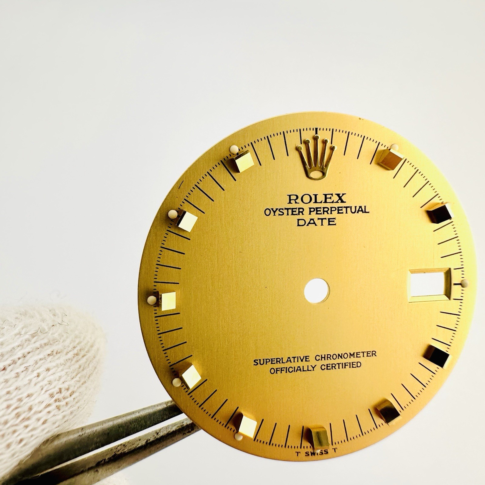 Auth. Rolex Champagne Doorstop Markers Tritium Dial 34mm Date 15053 15233 15058