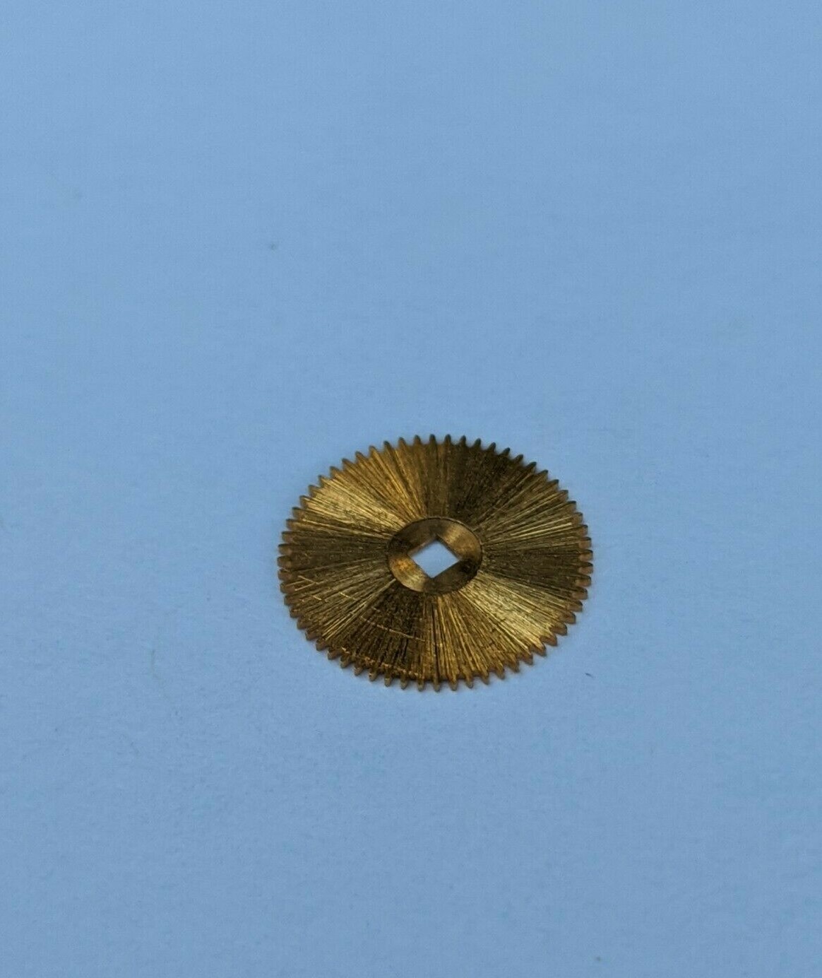 RX3135 Ratchet Wheel Part 305 Swiss made x 1 piece