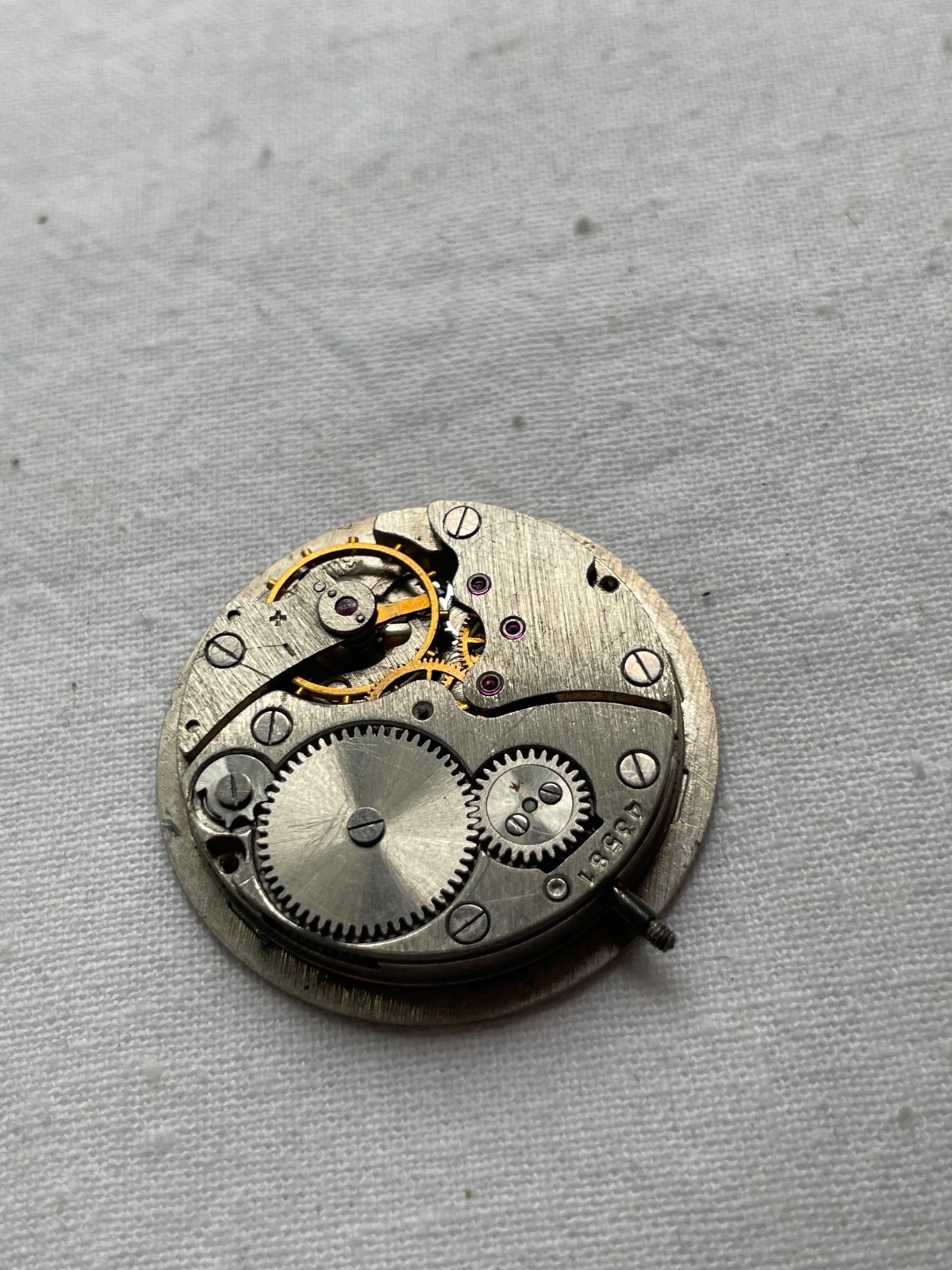 ZiM Pobeda USSR -movement for mens watch AS IS , lot0807