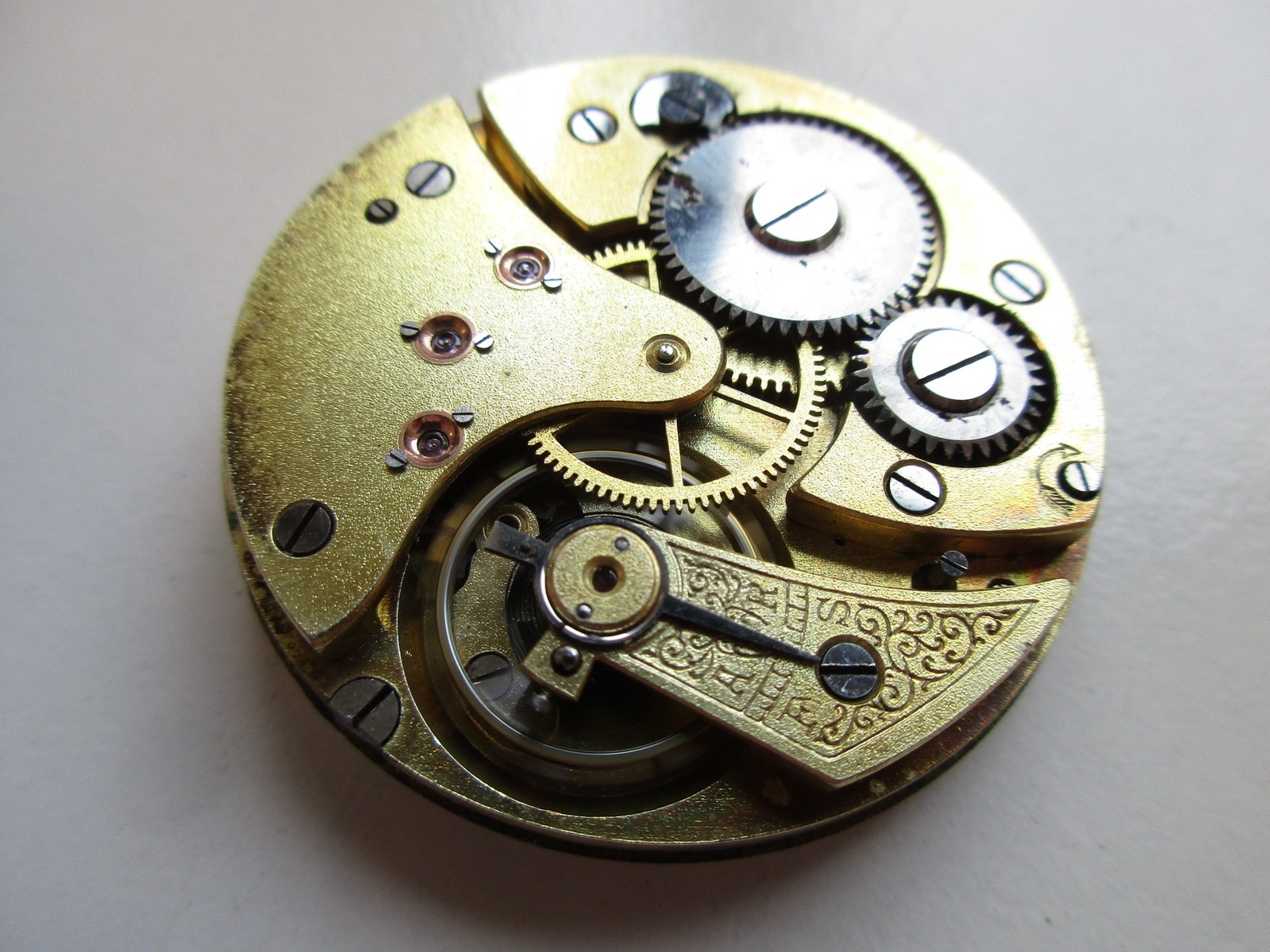 Pocket watch movement diam. 43.2 mm crown wind (at 12) & dial – running