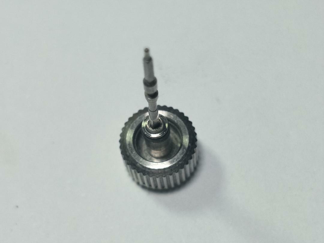 SEIKO DIVER 7002-7000 /9 /A /J /7020 /9 7039 GENUINE SET CROWN W/ STEM GASKET