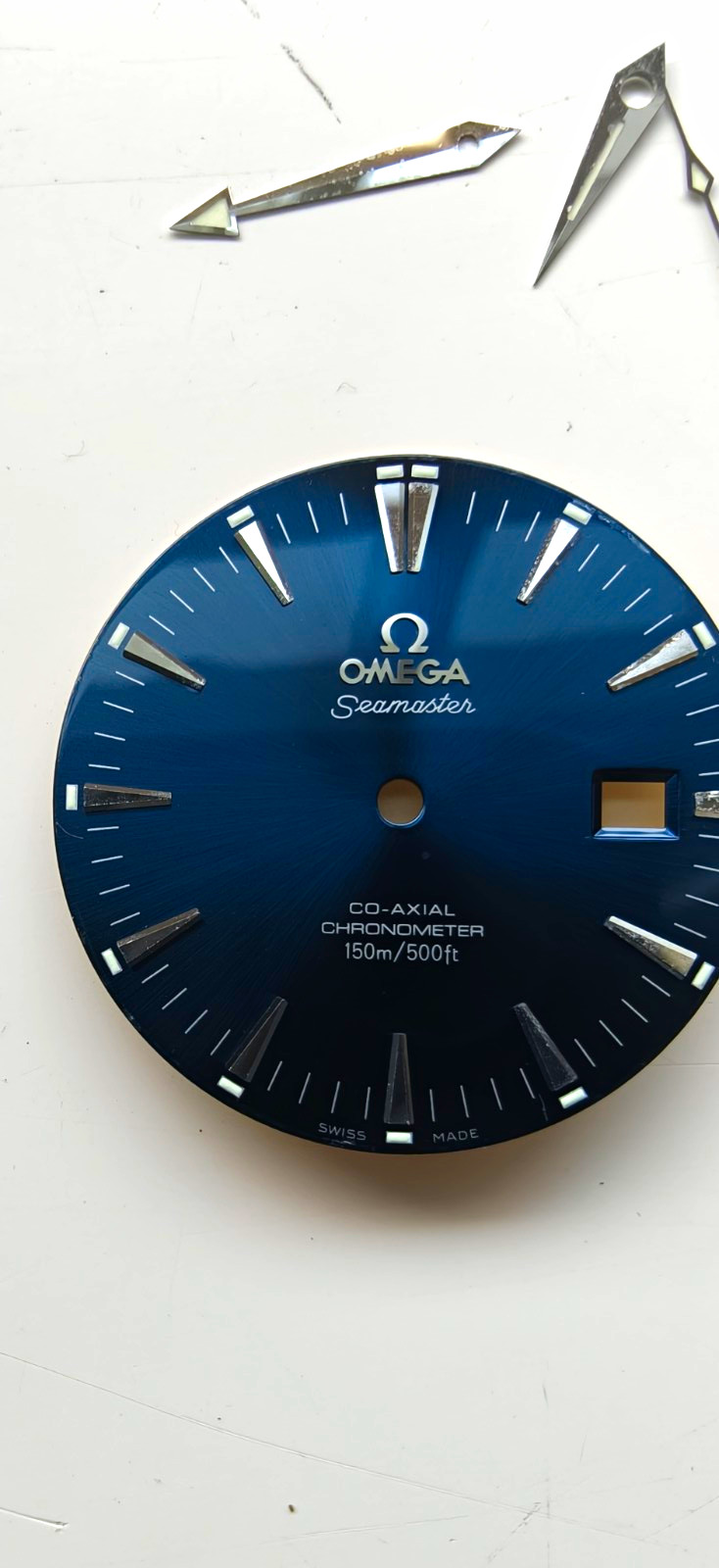 OMEGA Seamaster Blue Dial with Date Window, Non-Numeric Hour Marks & Hands
