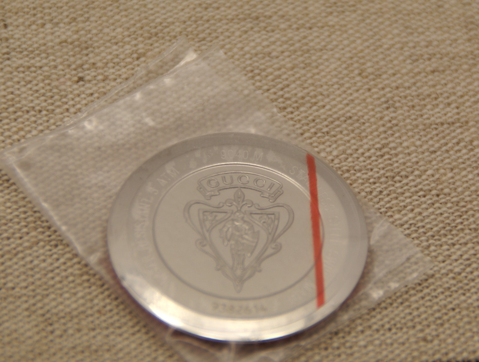 New Gucci Replacement Bezel, Case, Back and Crystal – 9040 M – 2 -Tone