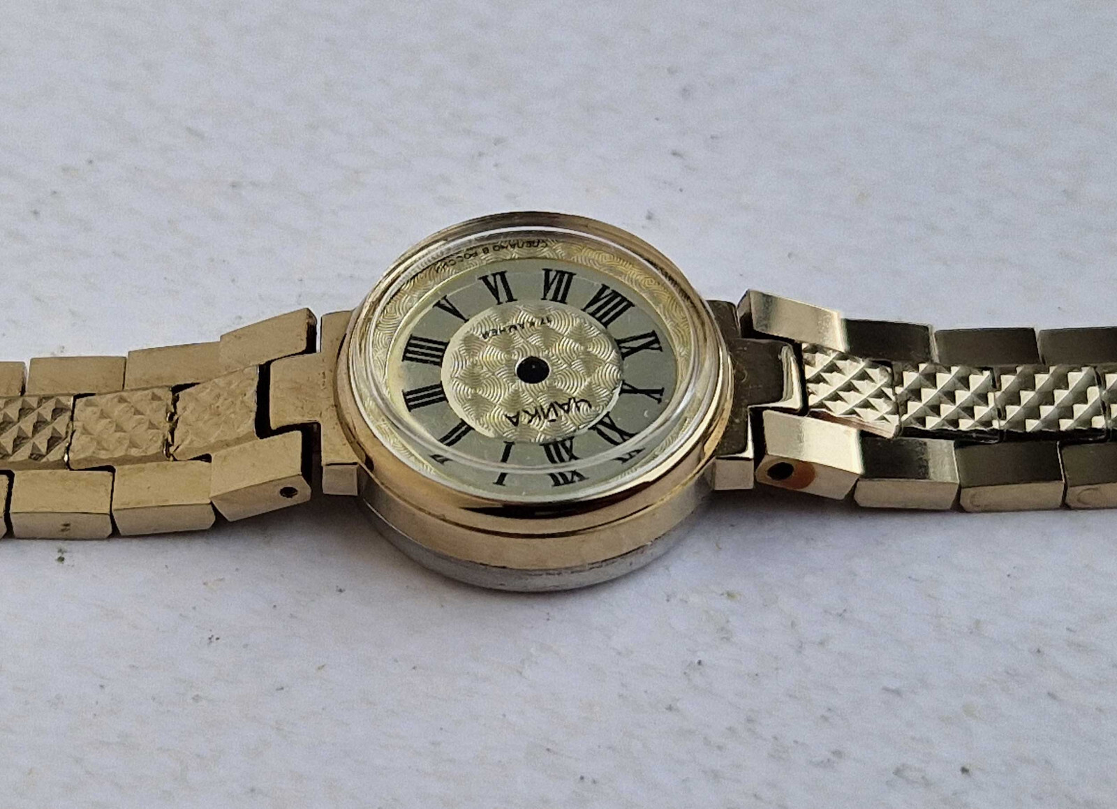 CASE for Vintage Soviet LADIES Mechanical Wristwatch CHAIKA. USSR.