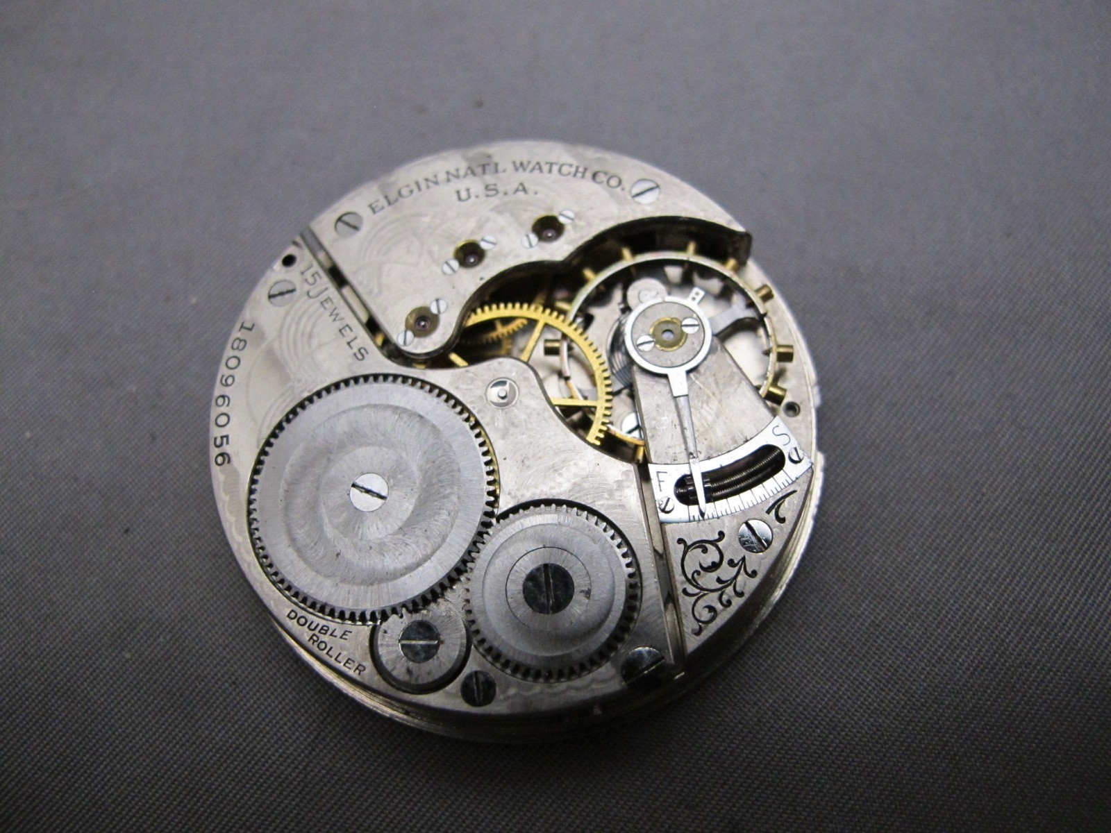 ELGIN Grade 313 Model 7 16S 15J Pocket Watch Movement-3/4 Plate-1915 #18096056