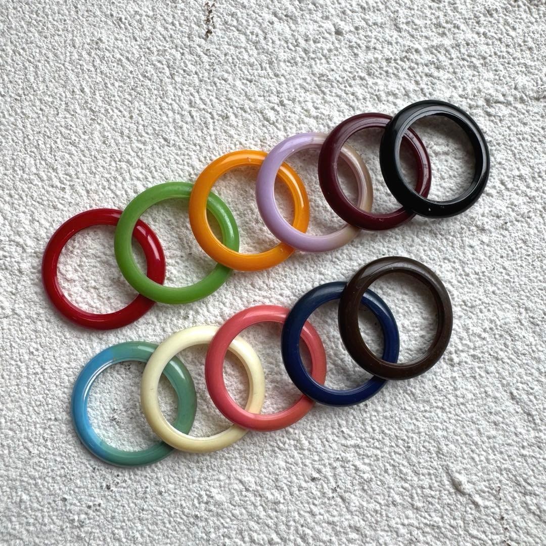 GUCCI Changeable Bezel Set – 11 Colors with Original Case – For Vintage Watch