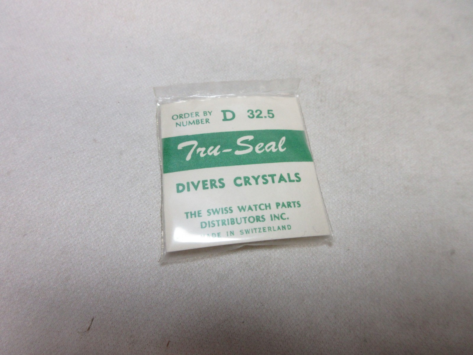 TRU SEAL DIVERS ROUND WATCH CRYSTAL D 32.5 WATERPROOF REPLACEMENT PART #451