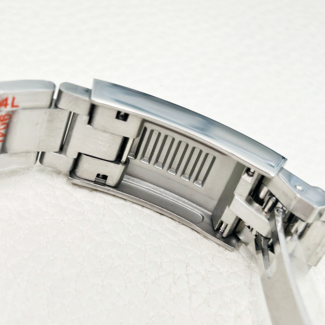 40mm New Water Resistant Red Watch Case Sapphire For nh34 nh35 nh36 38 Movement