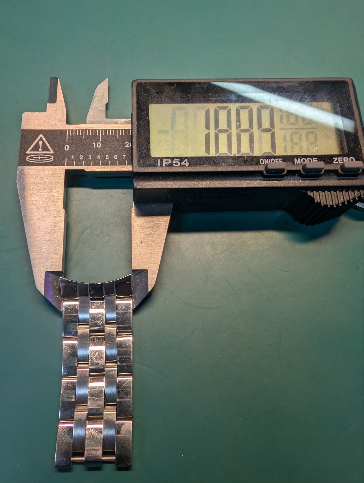 GENUINE TISSOT PRC 200 STEEL WATCH BRACELET END LINKS 18 MM T613045920