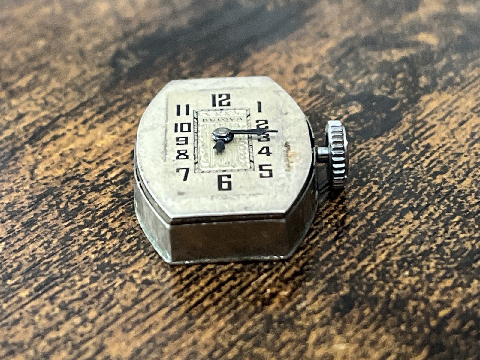 Vtg 1930’s Bulova Watch Wind Up Movement 16mm 15 Jewels FOR PARTS Collectible