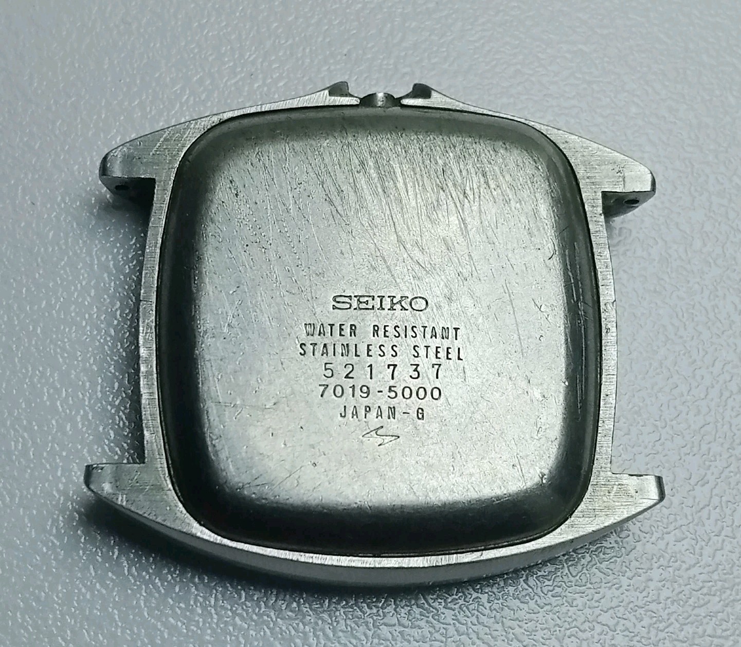 Vintage seiko baby monaco case 7019-5000 for parts