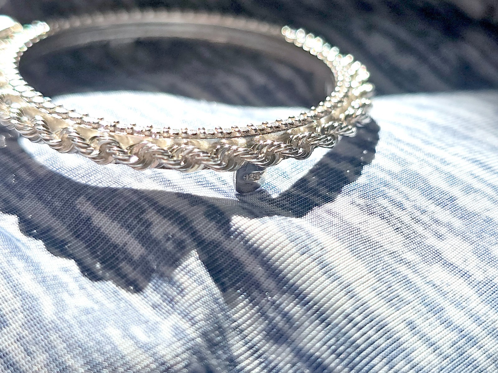 925 Sterling Silver Prong Back Illusion Rope Bezel for 30mm Half Dollar 50 Cents