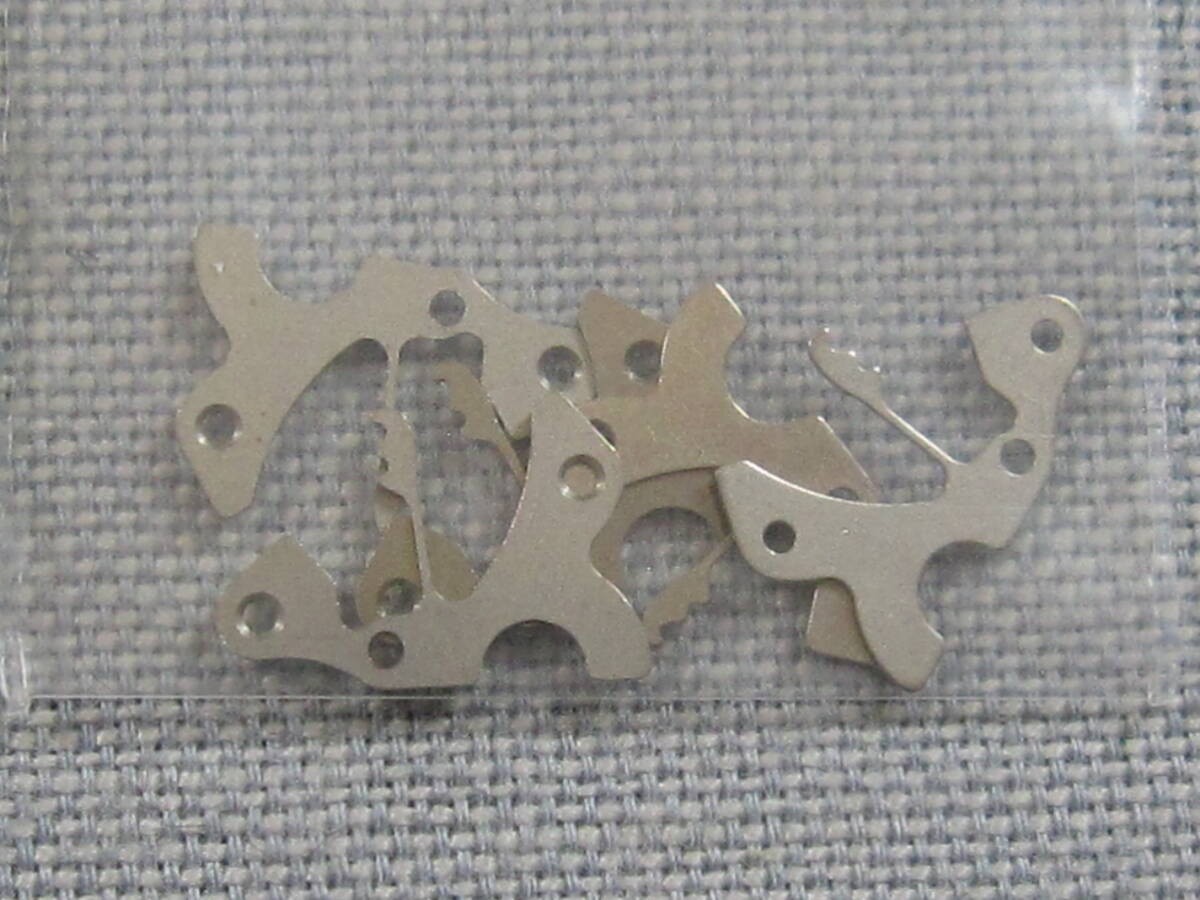 Seiko Parts 2141 386600 Seikoet Of 5 Back Pressers For Gold Feathers