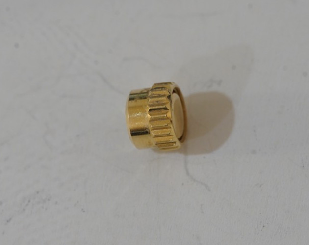 Genuine Rolex Yacht Master Two 18k Pusher (ym)
