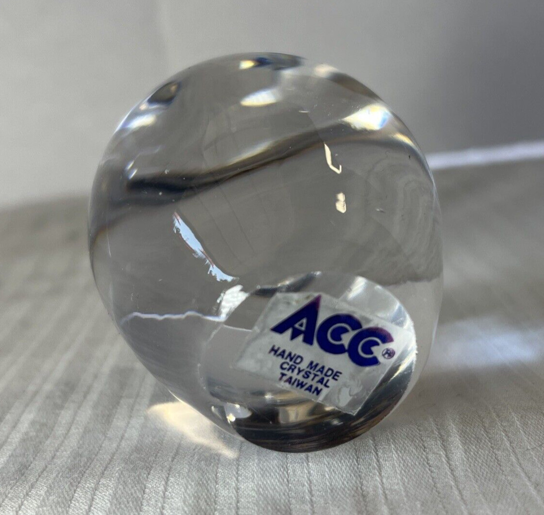 ACC Handmade Crystal Apple Paperweight 3’in Hand Blown Crystal.🍎🍏
