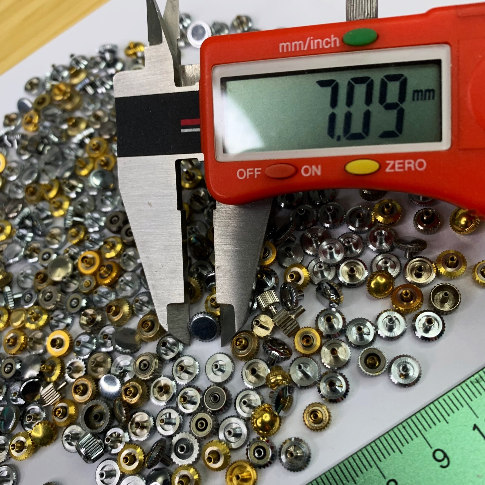 25 Watch Crowns 6-7mm Silver Gold Watchmakers Repair Lot Repair Spares For Parts