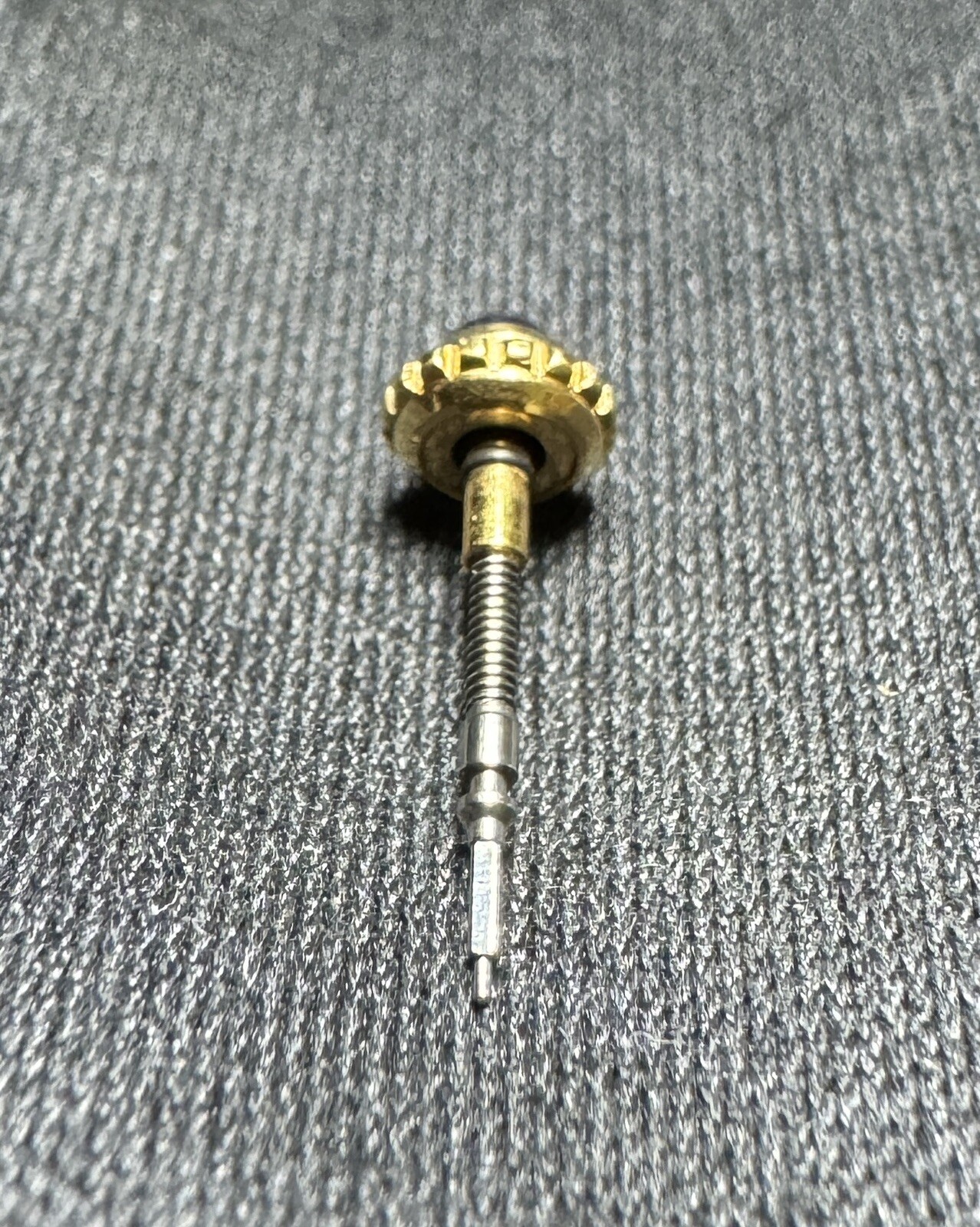 Genuine Cartier Crown Gold Plate With Blue Sapphire Stone 4.4 mm Tube 1.6 mm C25