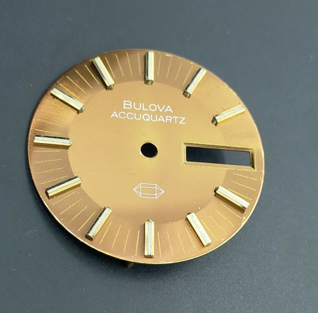 Bulova Accuquartz Day-date Singer Mirror Dial mm28 Bronze