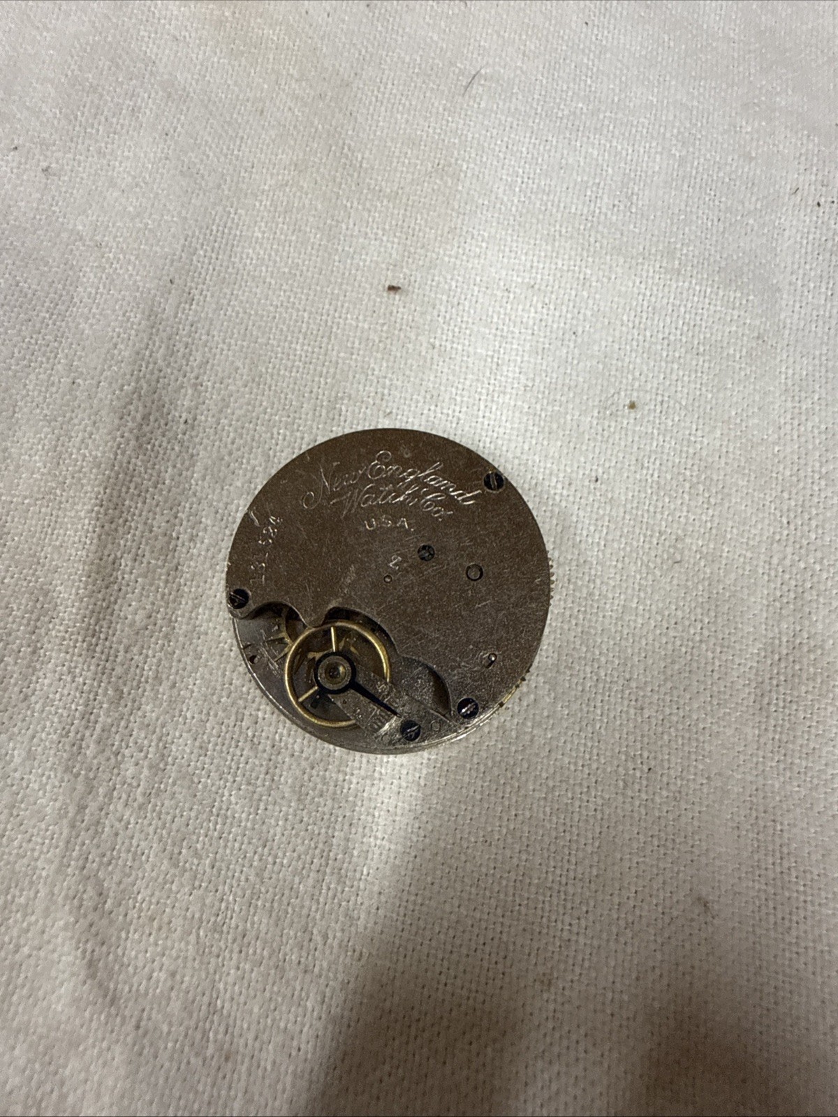 Antique New England Watch Co. Watch Movement – Serial 131524 Spares/Repair