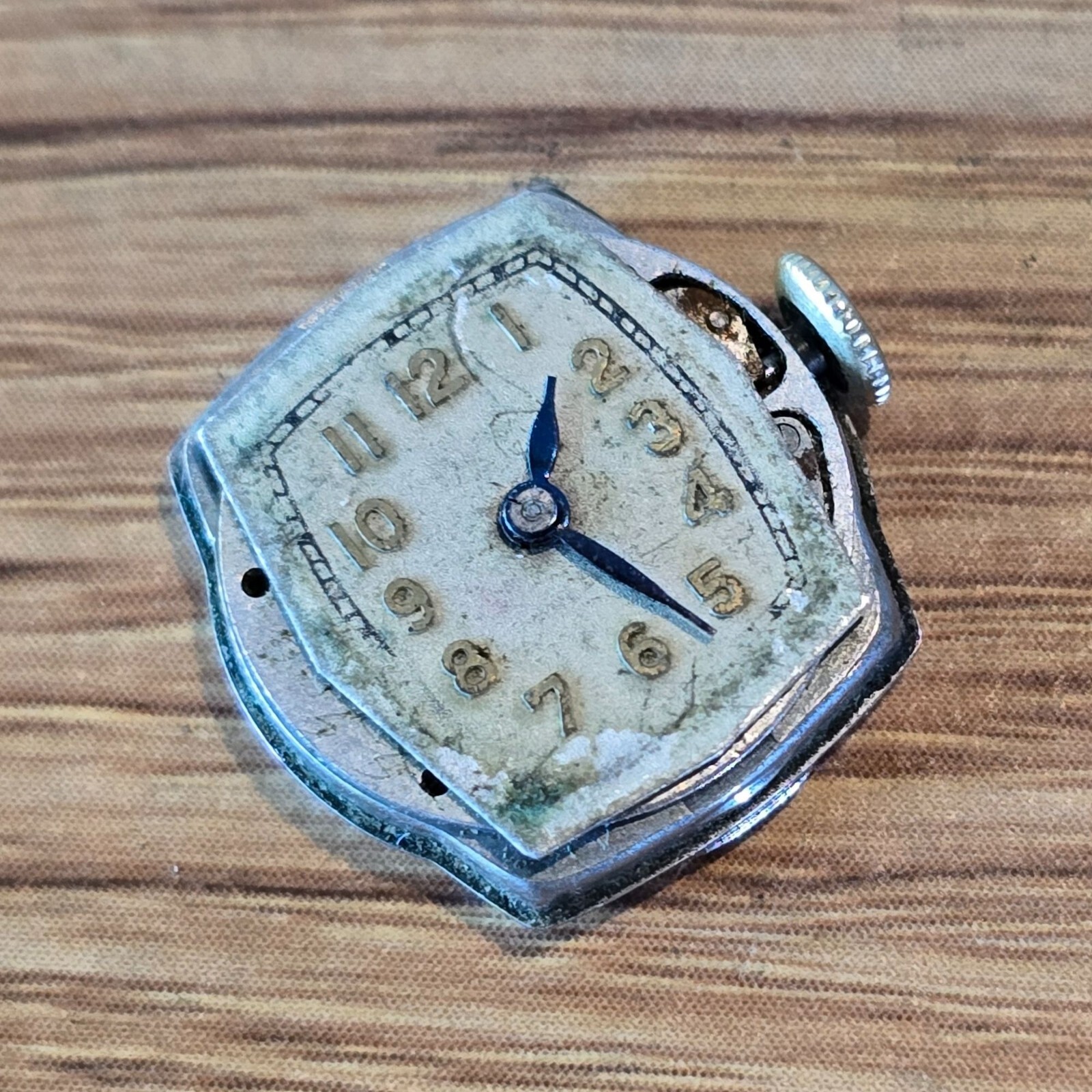 Vintage Waltham Premier 670 15 Jewels 80374 C USA Mechanical Watch Movement WP2