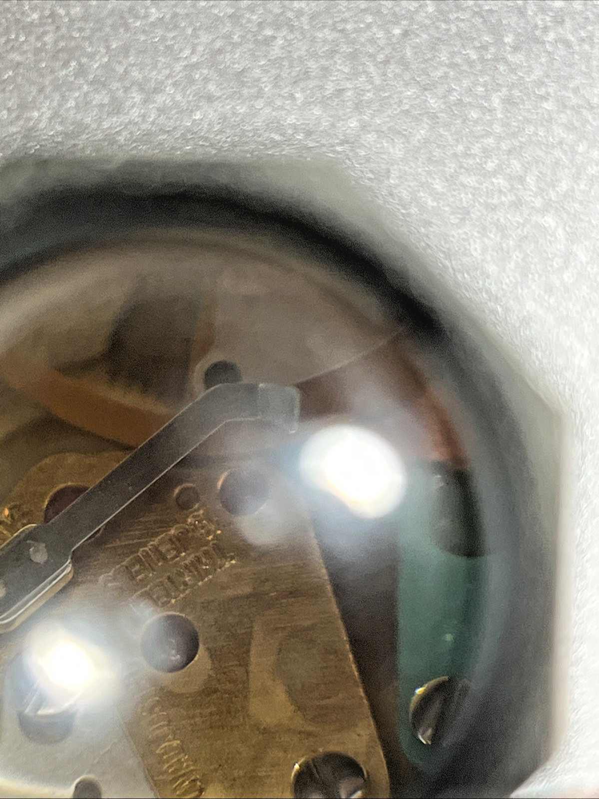 Buttes Watches ESA Watch Movement Y2 9154 Automatic Authentic Swiss Made