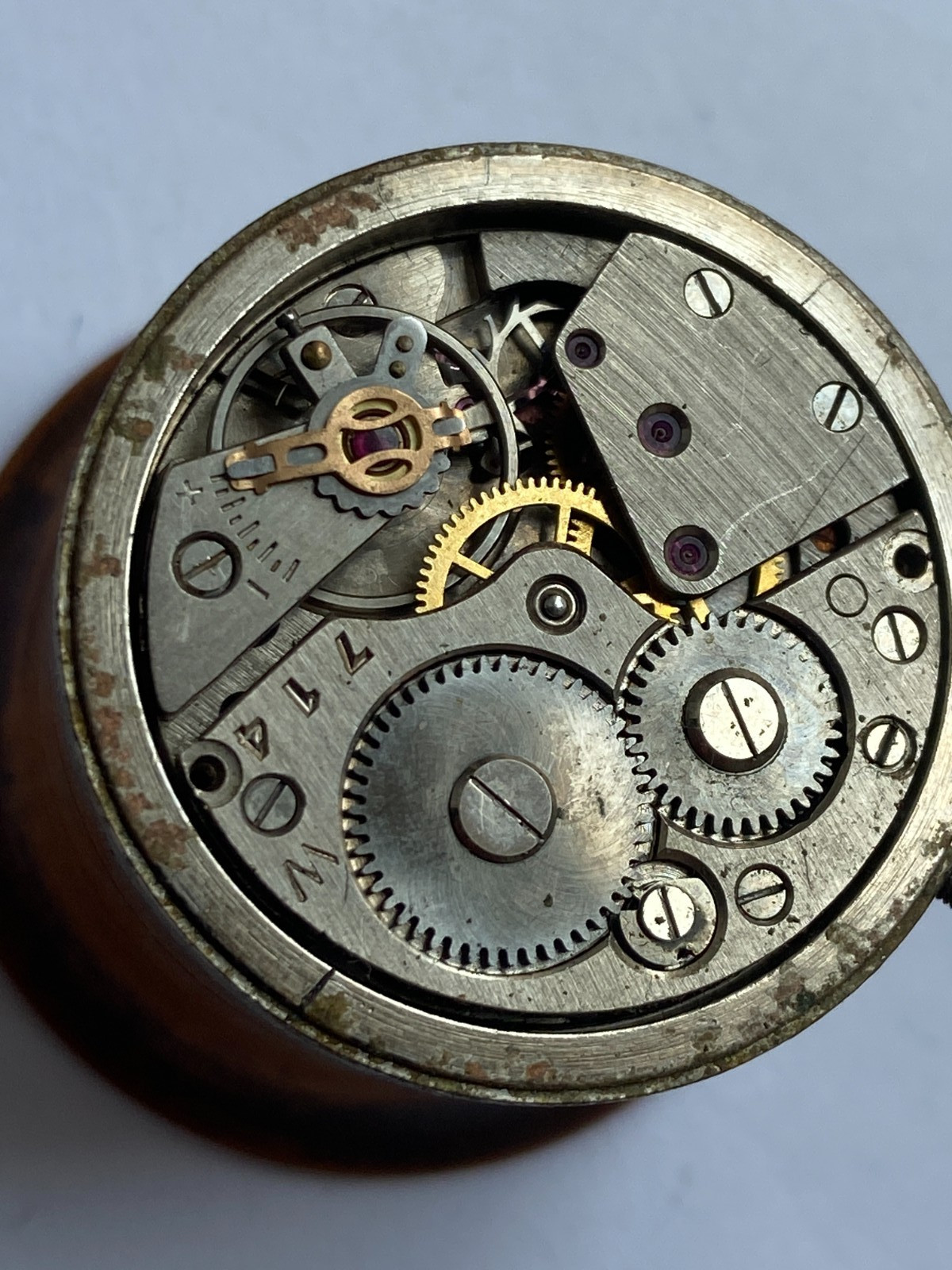 Vinatage MEN watch parts MOVMENT UMF RUHLA 15 JEWELS GERMANY RUNNING DIAL HANDS