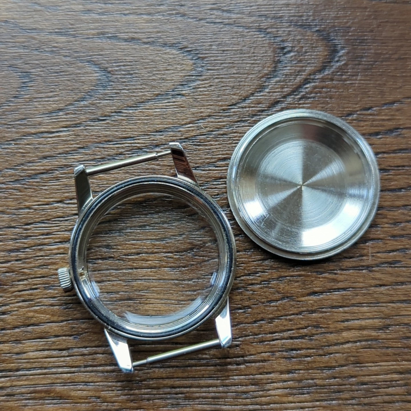 1960s Swiss Steel Waterproof Watch Case 33mm For Movement Rehoming (WD)