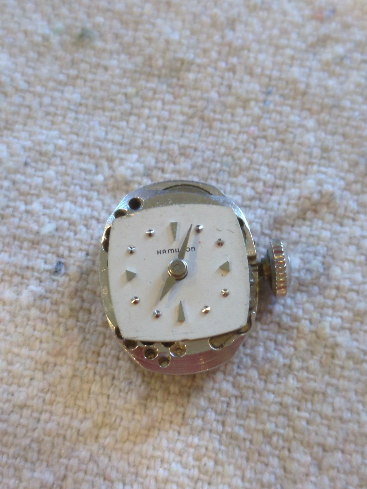 Lot of 9 LADIES WATCH MOVEMENTS For PARTS REPAIR. Hamilton, Bulova, Lady Elgin.